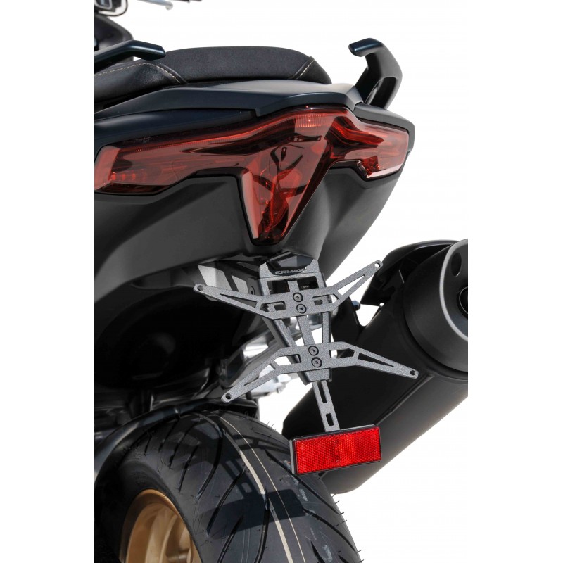 7902EVZ01 : Nummernschildhalter Supmax Evo ERMAX 2022-2026 Yamaha Scooter MAX
