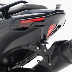 FEU01802 : Copertura fanale posteriore BCD Design 2022-2026 Yamaha Scooter MAX